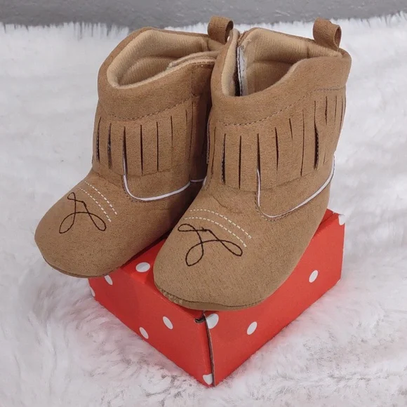 LITTLE ME BOOT. - Picture 3 of 13